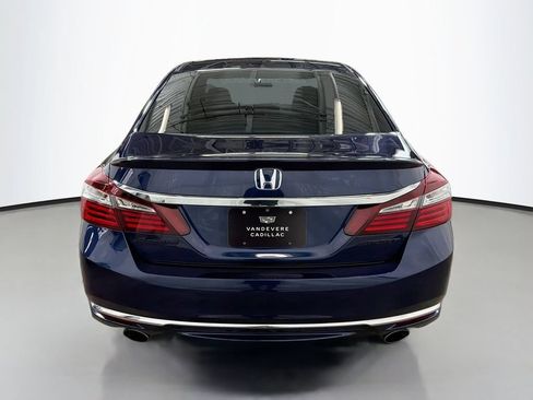 Used 2016 Honda Accord Sport image 8
