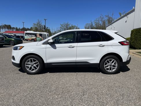 Used 2023 Ford Edge SEL AWD/4WD image 6