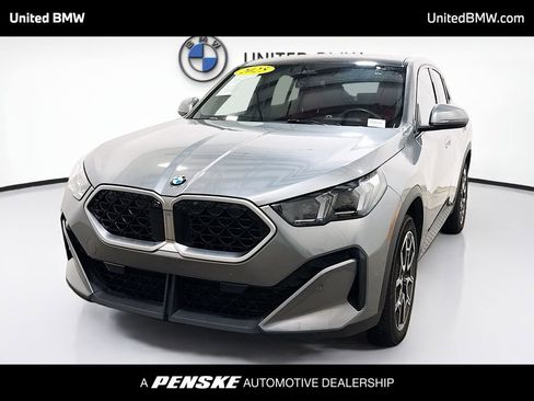 Used 2025 BMW X2 xDrive28i AWD/4WD image 1