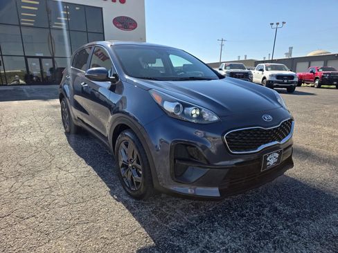 Used 2022 Kia Sportage LX w/ LX FWD Value Edition Package image 1
