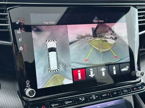 Used 2024 Jeep Grand Wagoneer L Series II w/ Quick Order Packagew 28T image 18