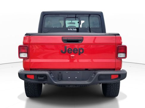 Used 2024 Jeep Gladiator Sport AWD/4WD image 6