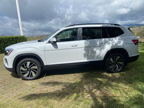 New 2026 Volkswagen Atlas SE image 22