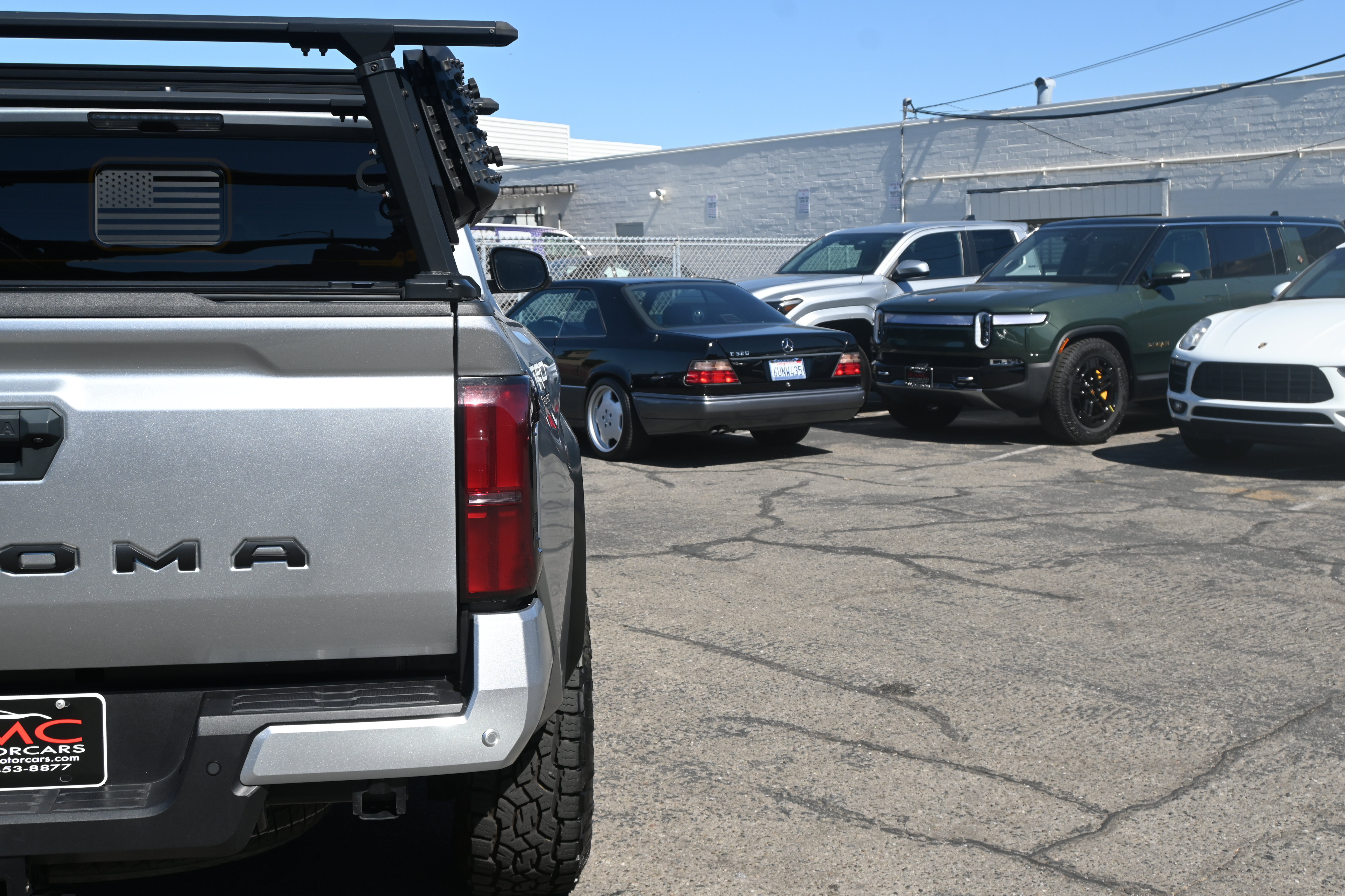 Used 2024 Toyota Tacoma TRD Sport w/ TRD Sport Upgrade Package AWD/4WD image 16