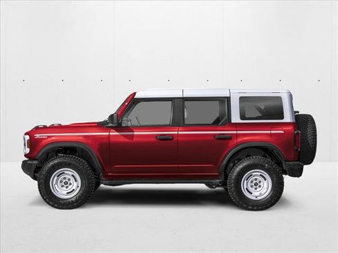 New 2026 Ford Bronco Heritage Edition image 3