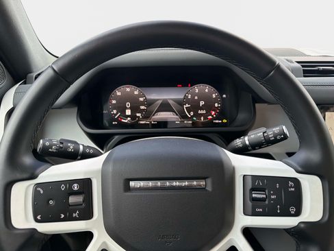 Used 2024 Land Rover Defender 110 S AWD/4WD image 42