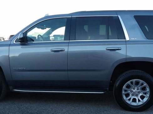 Used 2018 GMC Yukon SLT w/ HD Trailering Package image 2