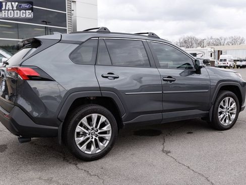 Used 2024 Toyota RAV4 XLE Premium image 6