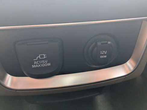 New 2026 Kia Carnival SX FWD image 18