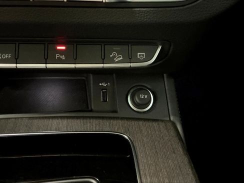 Certified 2025 Audi Q5 2.0T Premium Plus w/ Premium Plus Package image 34