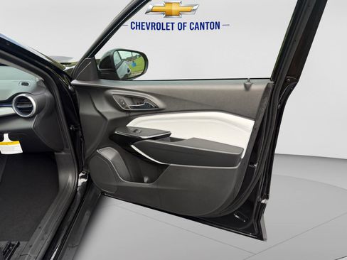 New 2026 Chevrolet Trax LT FWD image 14