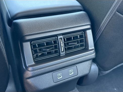 New 2025 Honda Accord SE image 18