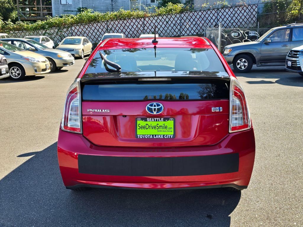 Used 2014 Toyota Prius Three FWD image 6