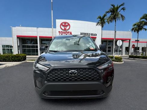 Used 2023 Toyota Corolla Cross L FWD image 2