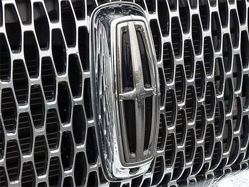 Used 2024 Lincoln Navigator Reserve image 31