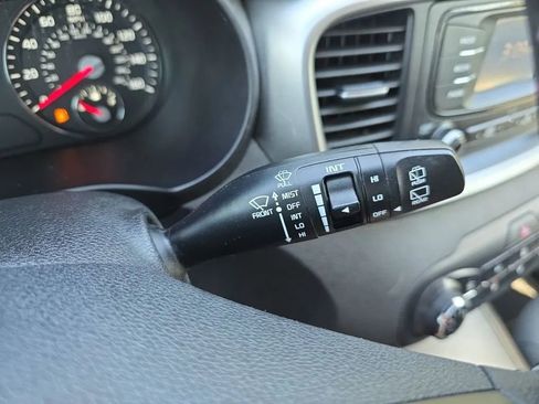 Used 2016 Kia Sorento LX FWD image 22