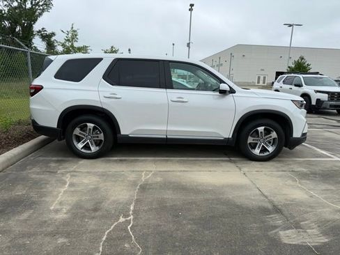 Used 2024 Honda Pilot EX-L image 5