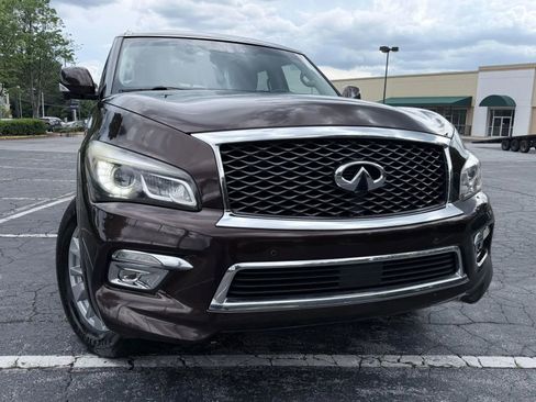 Used 2017 INFINITI QX80 4WD image 2