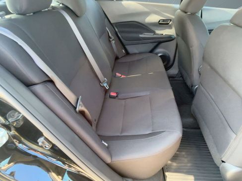 New 2025 Nissan Kicks Play S image 27