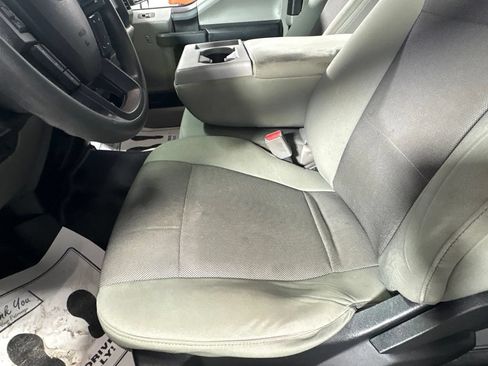 Used 2016 Ford F150 XL w/ Equipment Group 101A Mid AWD/4WD image 14