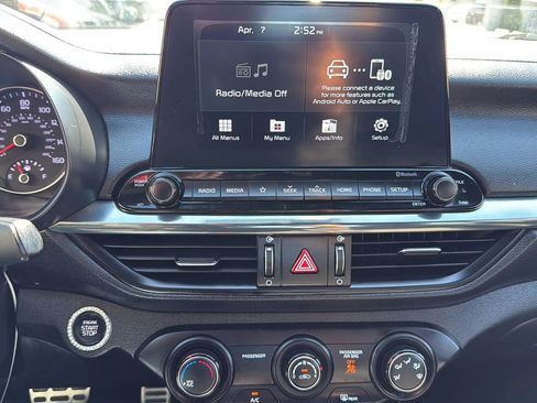 Used 2021 Kia Forte GT-Line FWD image 18