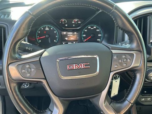 Used 2022 GMC Canyon AT4 w/ Trailering Package AWD/4WD image 12