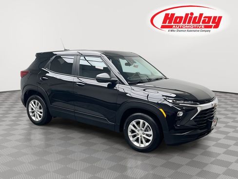 Certified 2024 Chevrolet TrailBlazer LS w/ LS Convenience Package image 1