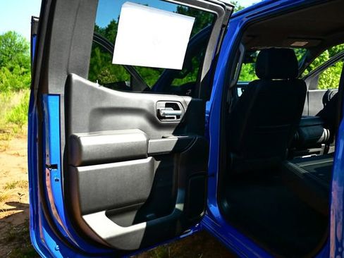 New 2025 Chevrolet Silverado 1500 Custom image 20