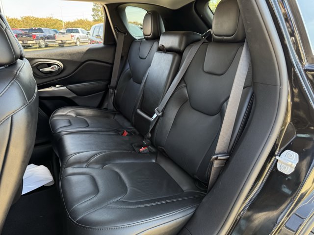 Used 2021 Jeep Cherokee Latitude Lux w/ Trailer Tow Group AWD/4WD image 27