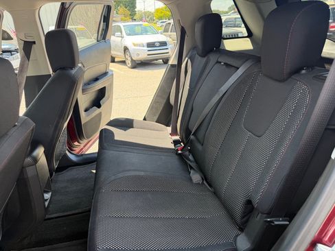 Used 2016 GMC Terrain SLE w/ Convenience Package AWD/4WD image 24