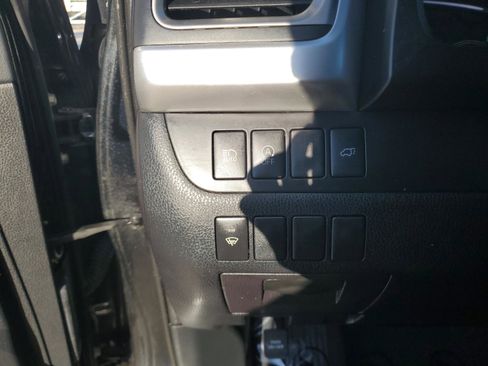 Used 2019 Toyota Highlander XLE image 30