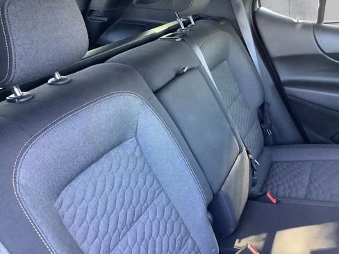Used 2020 Chevrolet Equinox LT AWD/4WD image 12