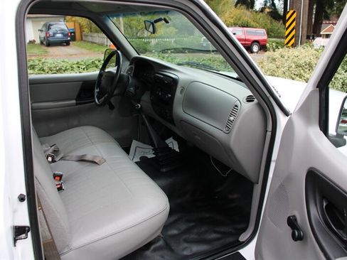 Used 1997 Ford Ranger XL image 8