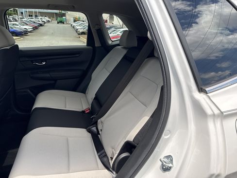 Certified 2025 Honda CR-V EX image 32