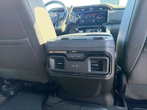 Certified 2024 GMC Sierra 2500 AT4 w/ AT4 Premium Plus Package image 7