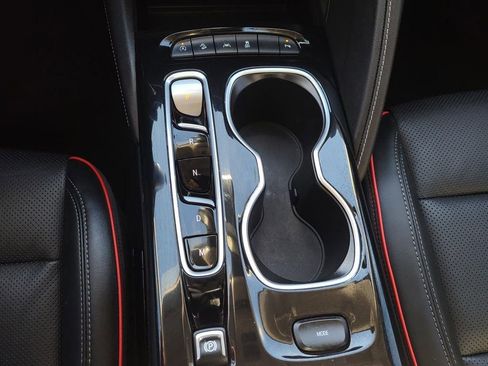 Used 2023 Buick Envision Essence w/ Technology Package I image 34