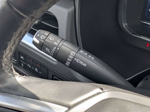 Used 2023 Chevrolet Suburban LT image 22