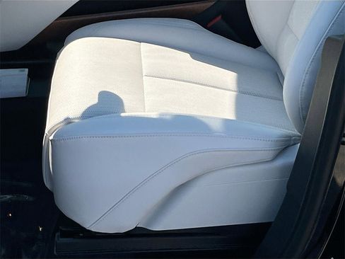 New 2026 Cadillac Vistiq Luxury image 19