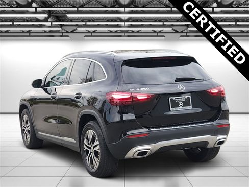 Certified 2025 Mercedes-Benz GLA 250 image 9