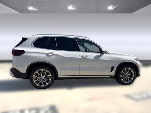 New 2026 BMW X5 sDrive40i w/ Executive Package RWD image 7