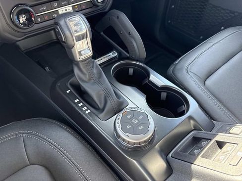 New 2026 Ford Bronco Badlands AWD/4WD image 31