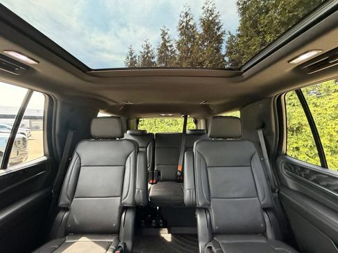 Used 2023 GMC Yukon Denali w/ Max Trailering Package AWD/4WD image 3