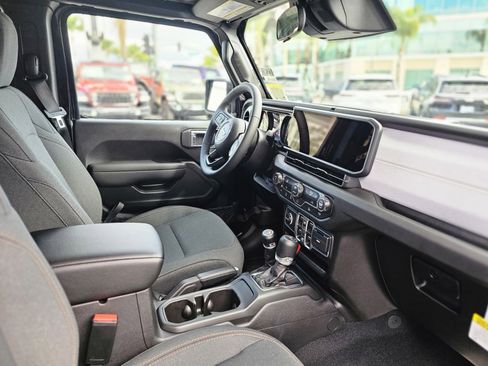 New 2026 Jeep Gladiator Sport image 26