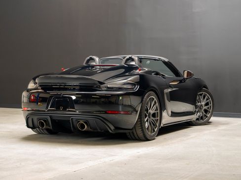 Certified 2025 Porsche 718 Boxster Spyder RS RWD image 7