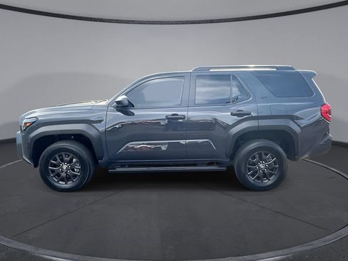 Used 2026 Toyota 4Runner SR5 AWD/4WD image 15