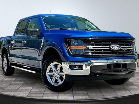 Used 2025 Ford F150 XLT w/ Equipment Group 301A Standard AWD/4WD image 3