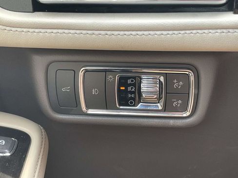 Used 2022 Lincoln Aviator Reserve w/ Equipment Group 201A AWD/4WD image 27