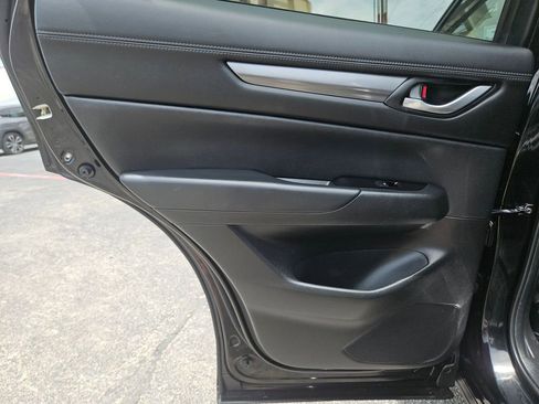 Used 2025 MAZDA CX-5 AWD 2.5 S w/ Preferred Package image 18
