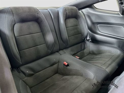 Used 2018 Ford Mustang Shelby GT350 w/ Electronics Package RWD image 33