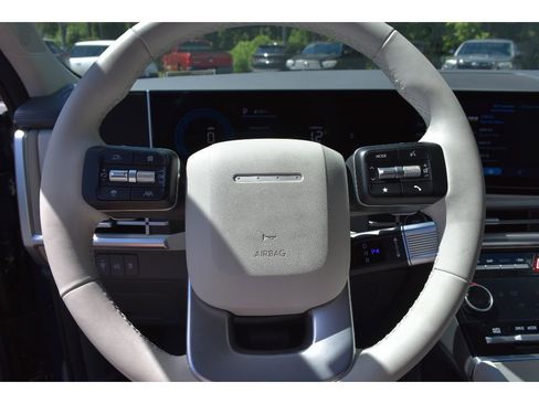 New 2025 Hyundai Santa Fe SEL image 19